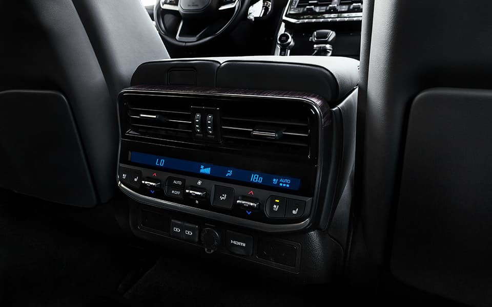 Toyota Land Cruiser GXR Diesel 2025 - Image 7