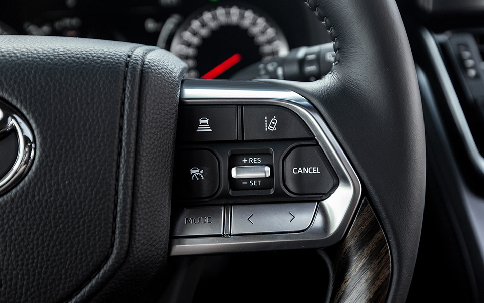 Toyota Land Cruiser GXR Diesel 2025 (7)