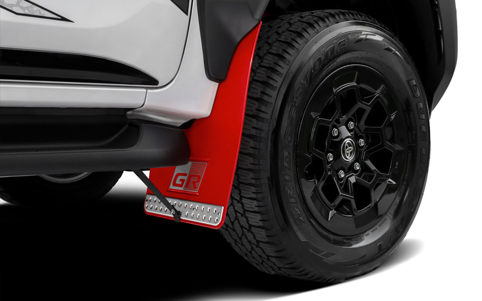 Toyota Hilux Pickup GR-S Rally Edition 4X4 4.0L AT 2025 - Image 7