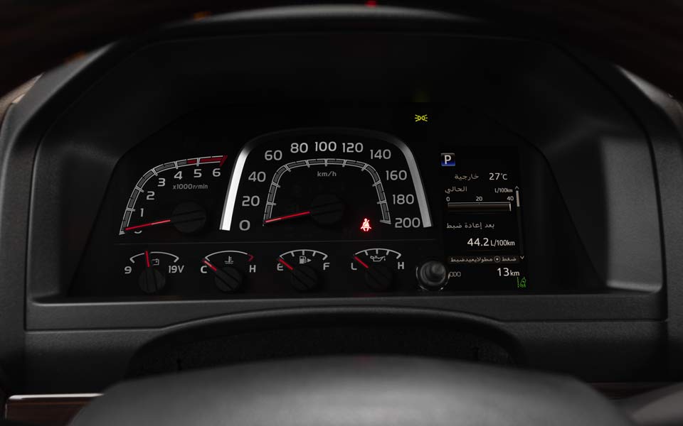 Toyota Land Cruiser Pickup S-DLX SC AT Petrol - Image 12