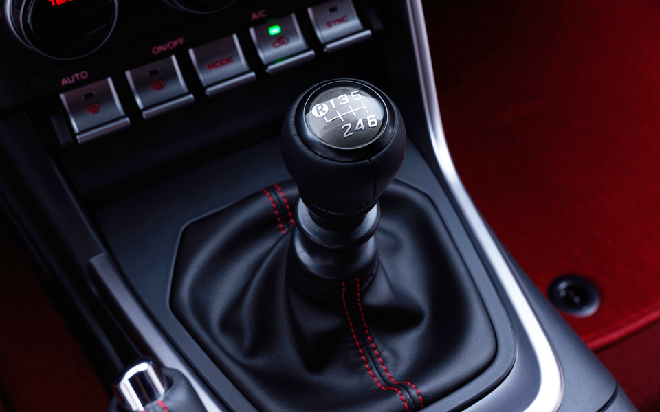 Toyota GR86 AT 2025 - Image 15