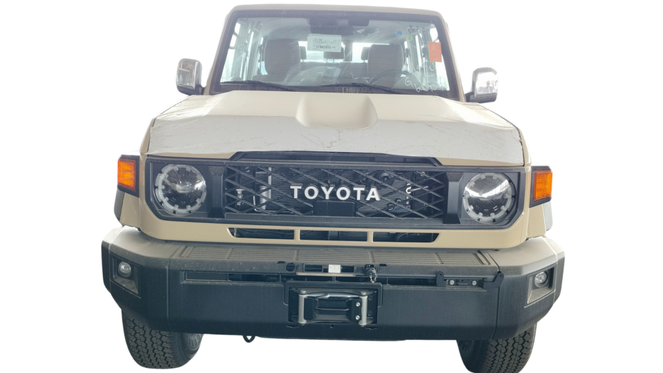Toyota Land Cruiser 76 Hardtop Diesel 4X4 5 Doors 2025 - Image 6